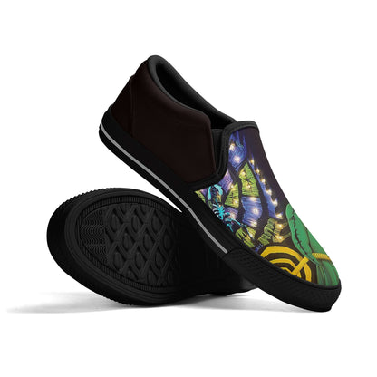 Oogie Boogie Womens Rubber Slip On Shoes